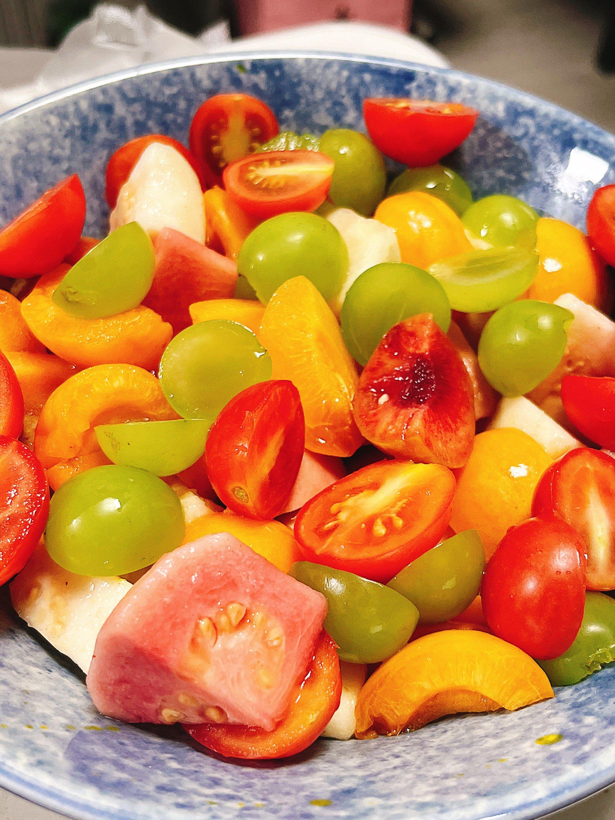 深圳蔬菜配送公司科普:為什么鮮切水果不宜久放?